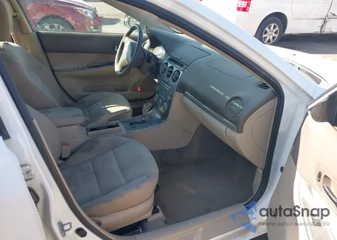 2004 Mazda Mazda6 S из США, поврежденный, VIN 1YVHP82D845N92876